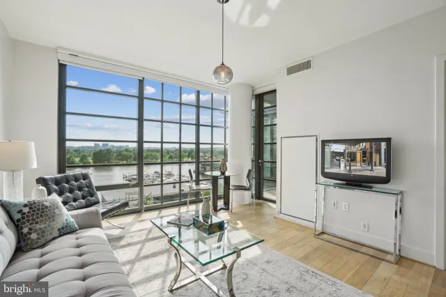 $895,000 | 45 Sutton Square Southwest, Unit 602, Washington, DC 20024