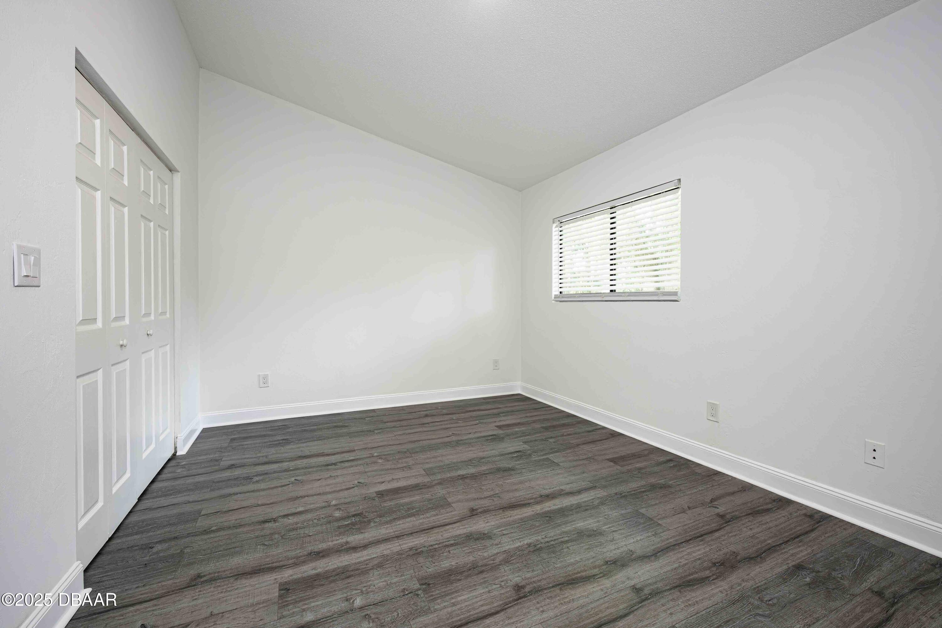 480 Reed Canal Road, Unit 13 South Daytona, FL 32119 - Photo 12 of 16 480 Reed Canal Rd #13-15