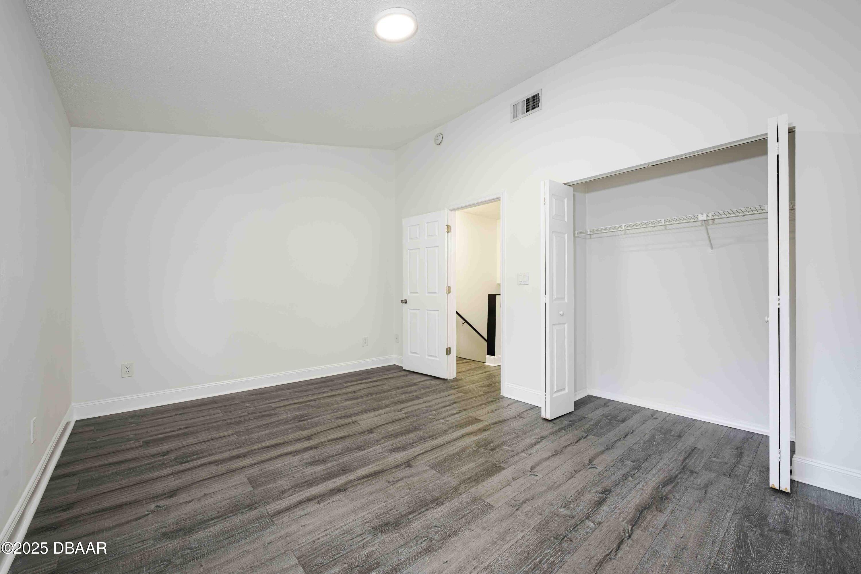 480 Reed Canal Road, Unit 13 South Daytona, FL 32119 - Photo 13 of 16 480 Reed Canal Rd #13-16