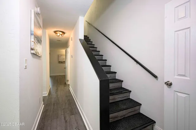 $1,375 | 480 Reed Canal Road, Unit 13, South Daytona, FL 32119