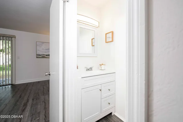 $1,375 | 480 Reed Canal Road, Unit 13, South Daytona, FL 32119