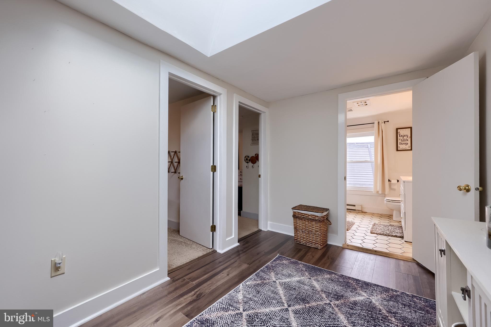 920 Chestnut Street Akron, PA 17501 - Photo 26 of 41 a spacious bedroom with a bed and a rug