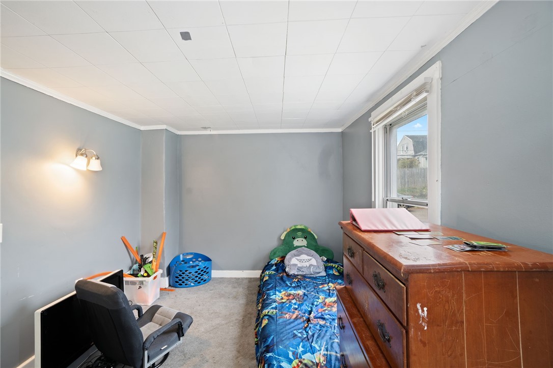 51 Willow Street Coventry, RI 02816 - Photo 11 of 33