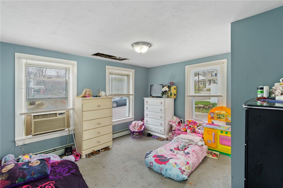 51 Willow Street Coventry, RI 02816 - Photo 12 of 33