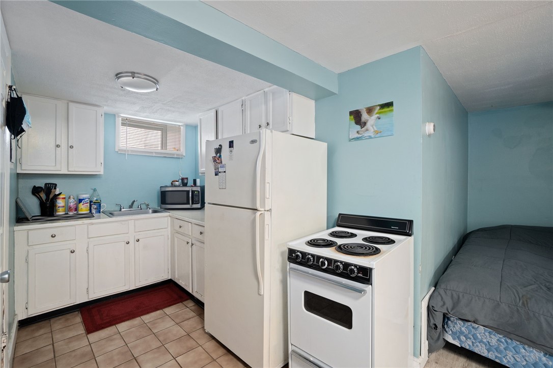 51 Willow Street Coventry, RI 02816 - Photo 24 of 33