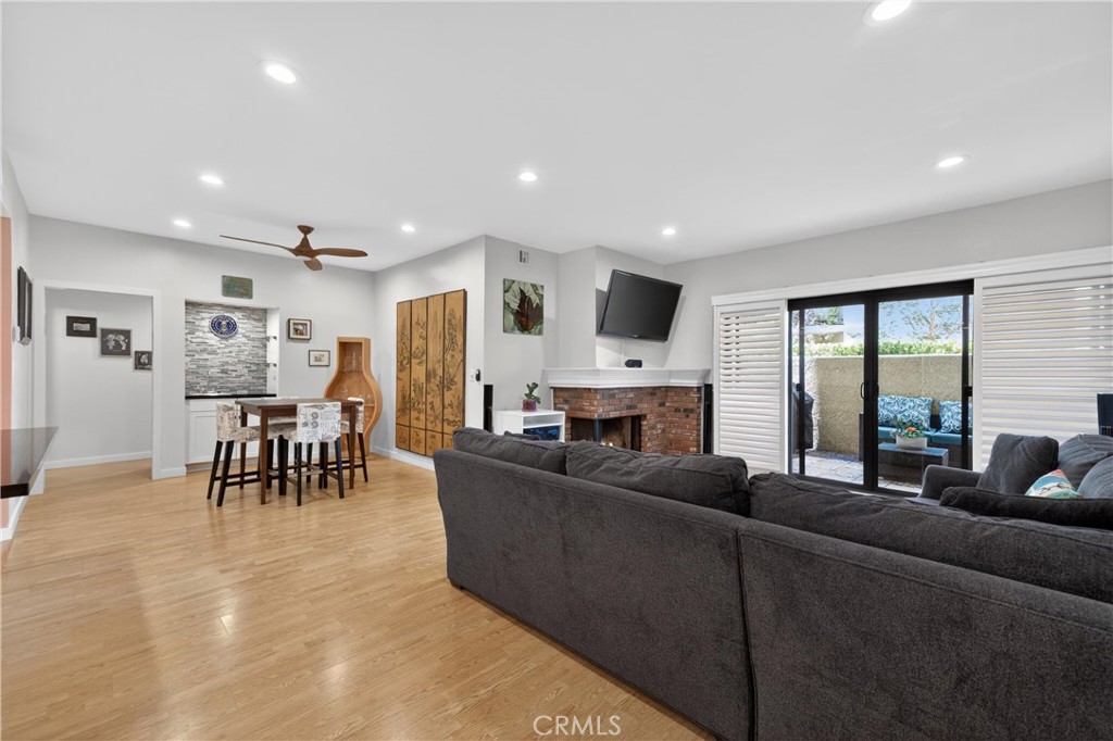 8180 Manitoba Street, Unit 4136 Playa del Rey, CA 90293 - Photo 2 of 46