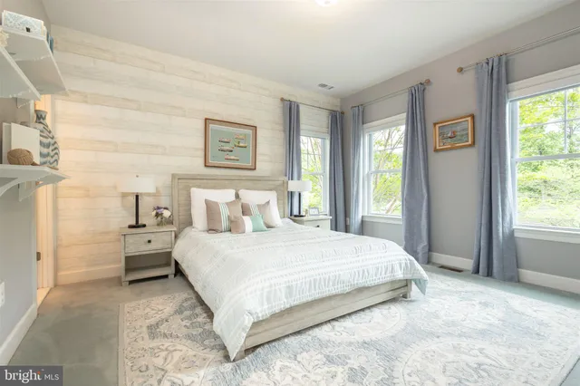 $2,999,000 | 6813 Millwood Road, Bethesda, MD 20817