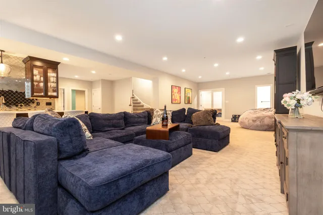 $2,999,000 | 6813 Millwood Road, Bethesda, MD 20817