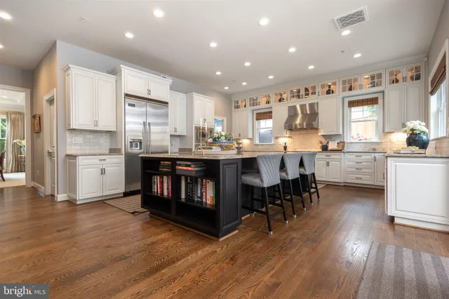 $2,999,000 | 6813 Millwood Road, Bethesda, MD 20817