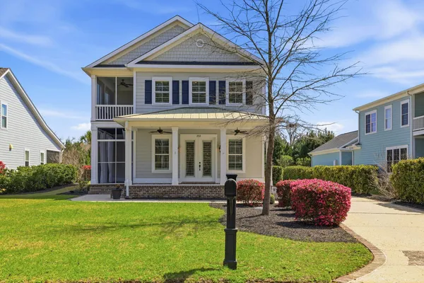 $850,000 | 202 Spreading Oak Drive, Pawleys Island, SC 29585