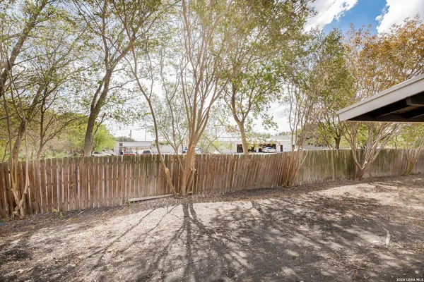 $1,800 | 7506 Lincoln Village Drive, San Antonio, TX 78244