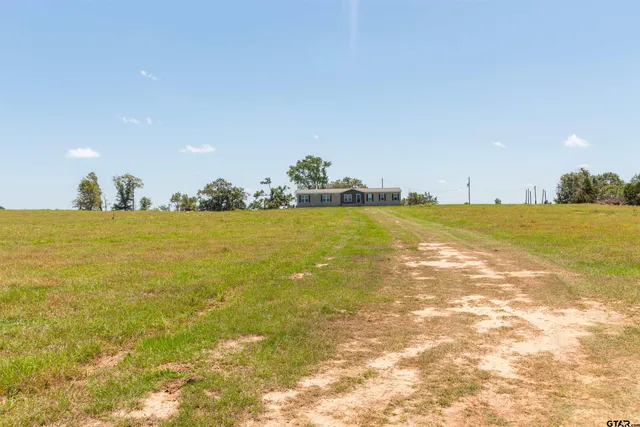 $360,000 | 5288 Private Road 4084, Gilmer, TX 75644