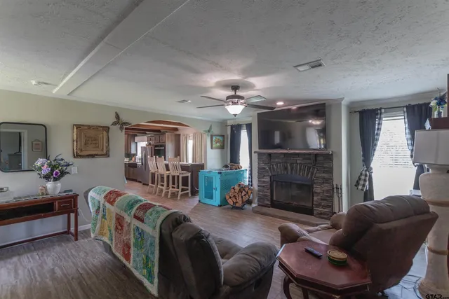 $360,000 | 5288 Private Road 4084, Gilmer, TX 75644