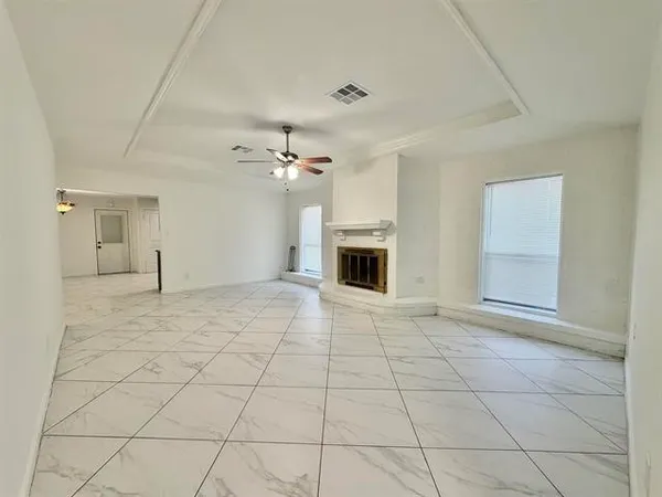 $2,295 | 6360 Forest Trail Circle, Beaumont, TX 77713