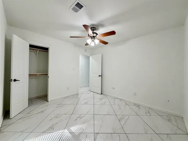 $2,295 | 6360 Forest Trail Circle, Beaumont, TX 77713