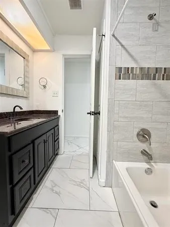 $2,295 | 6360 Forest Trail Circle, Beaumont, TX 77713