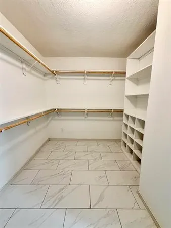 $2,295 | 6360 Forest Trail Circle, Beaumont, TX 77713