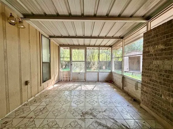 $2,295 | 6360 Forest Trail Circle, Beaumont, TX 77713