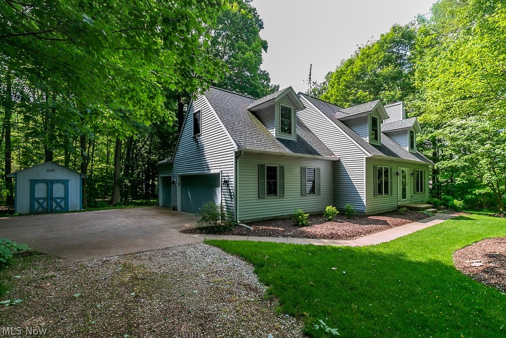 12460 Carter Road Painesville, OH 44077 - Photo 3 of 22 Gallery Image 3