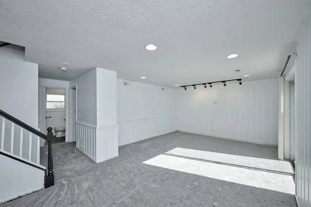 $3,000 | 1613 Hartmann Drive, Schaumburg, IL 60193