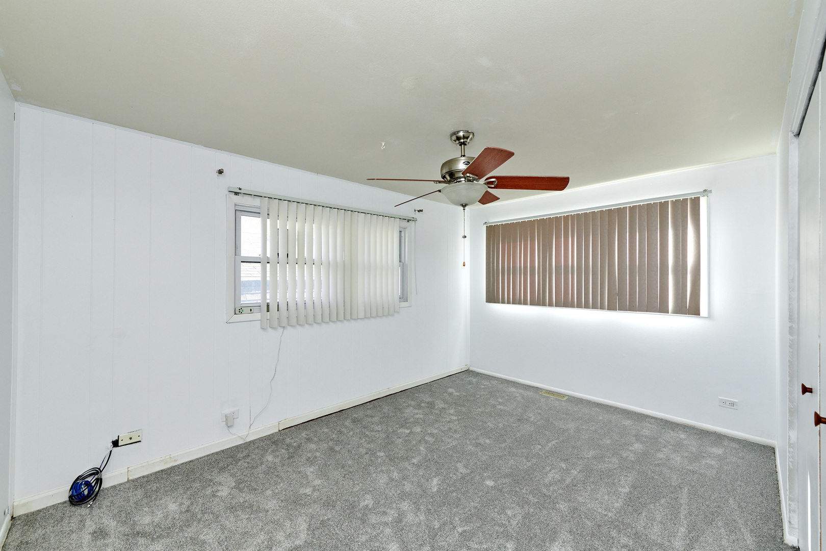 1613 Hartmann Drive Schaumburg, IL 60193 - Photo 22 of 33