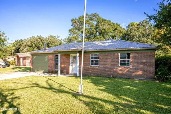 $1,500 | 4702 Coronada Avenue, Pascagoula, MS 39581