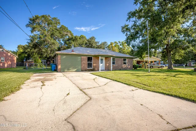 $1,500 | 4702 Coronada Avenue, Pascagoula, MS 39581