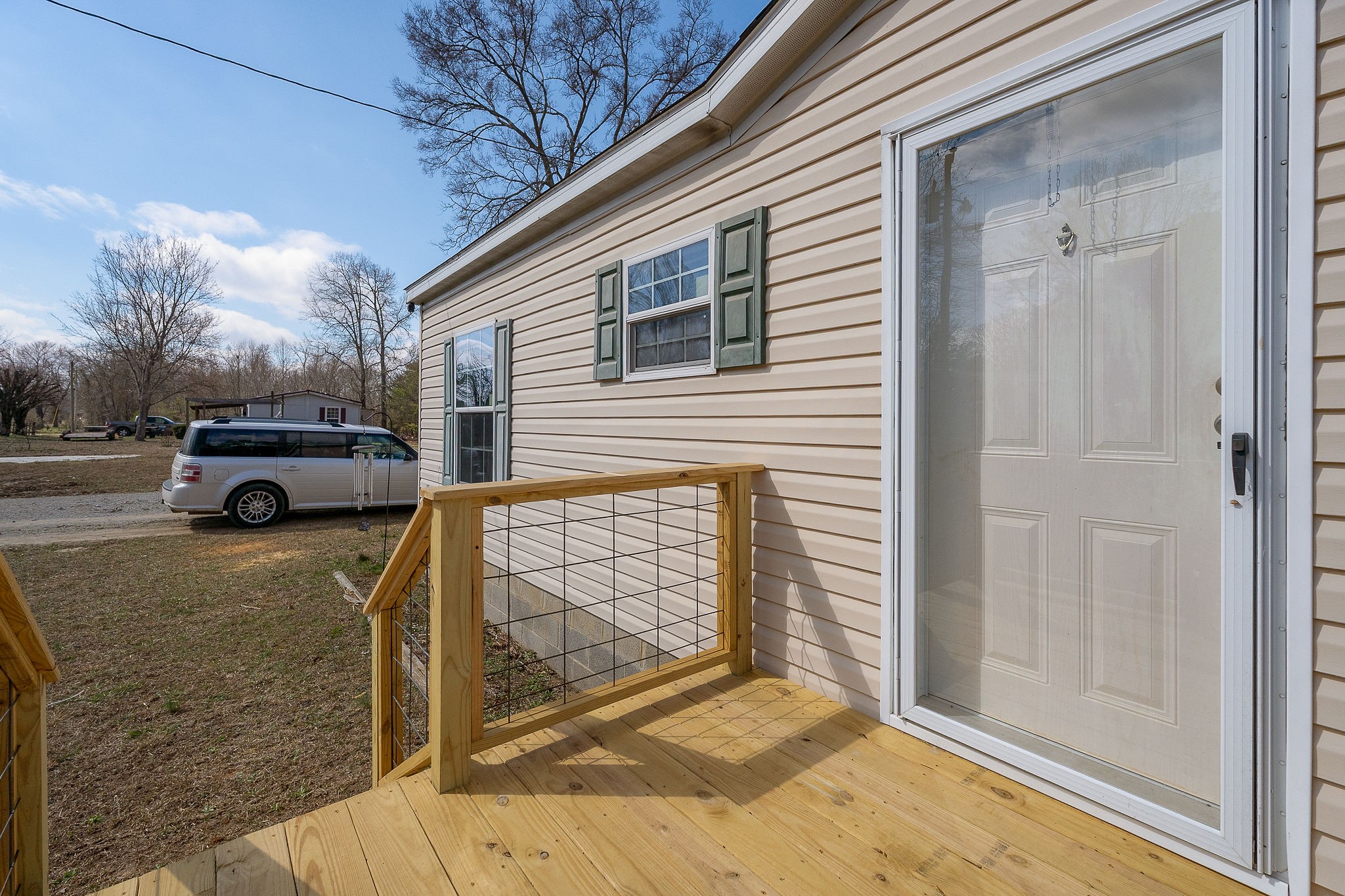 582 Doug Luna Road Walling, TN 38587 - Photo 5 of 47 a house view with a outdoor space