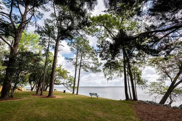 a view of a terrace with sky view