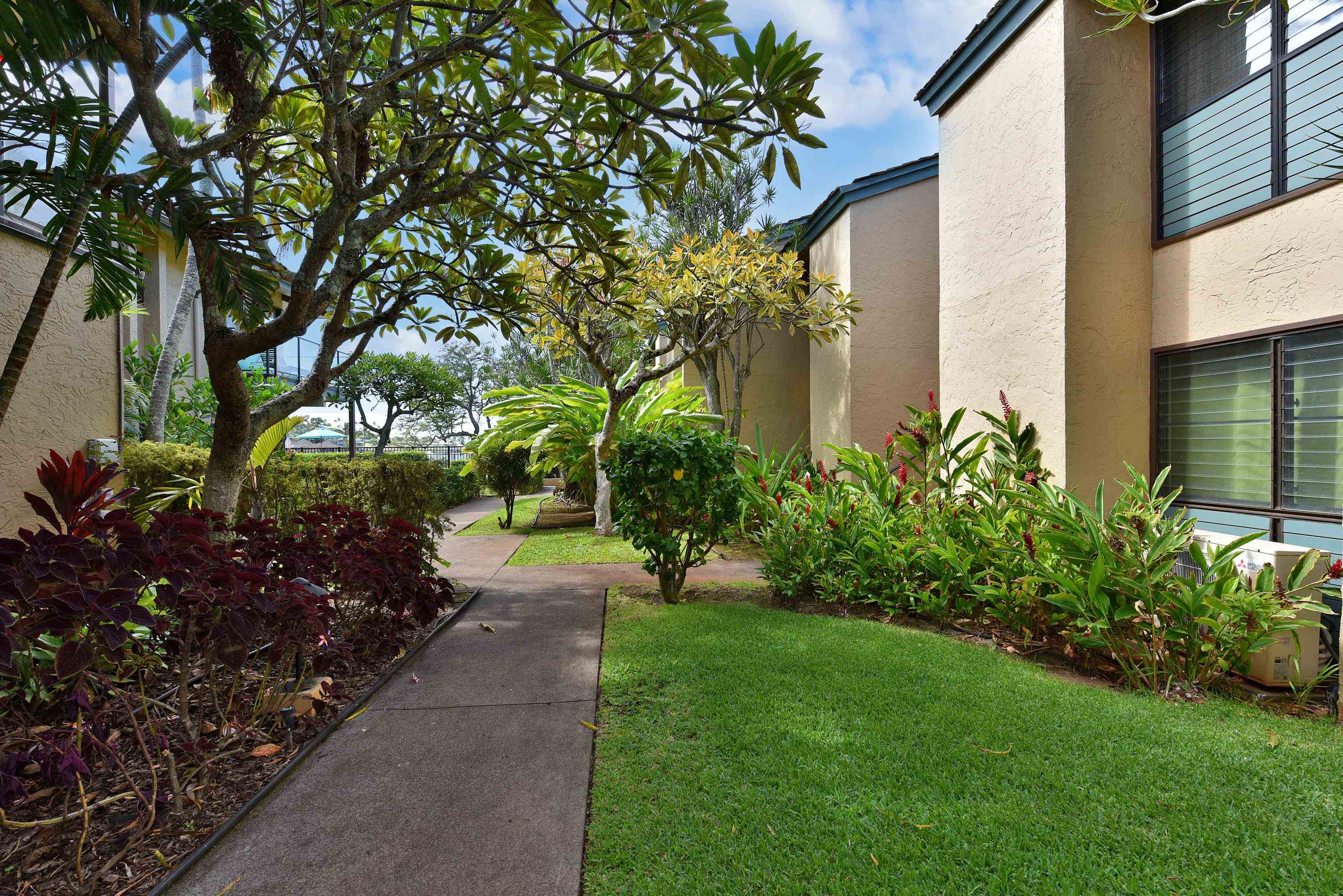 5295 Lower Honoapiilani Road, Unit B5 Lahaina, HI 96761 - Photo 35 of 50