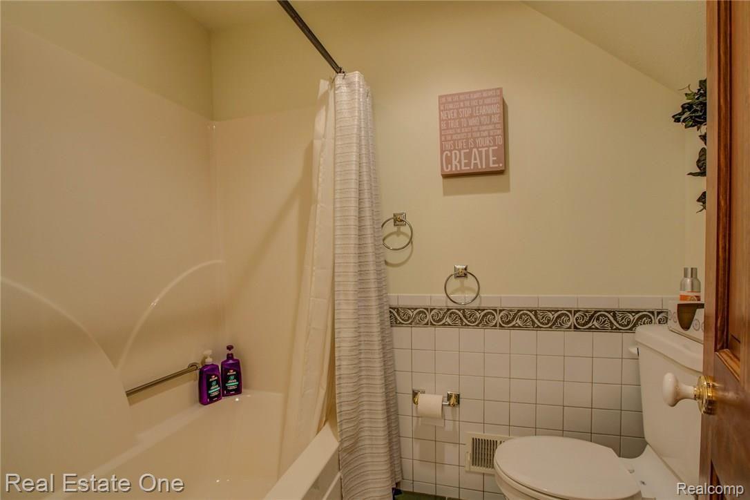 12235 Coolidge Road Goodrich, MI 48438 - Photo 48 of 57 -64.jpg