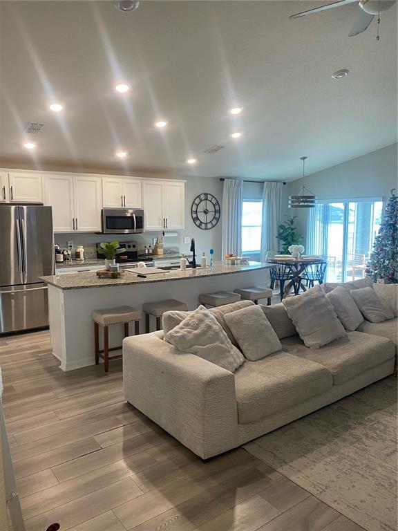 3836 White Ibis Road Lakeland, FL 33811 - Photo 3 of 5