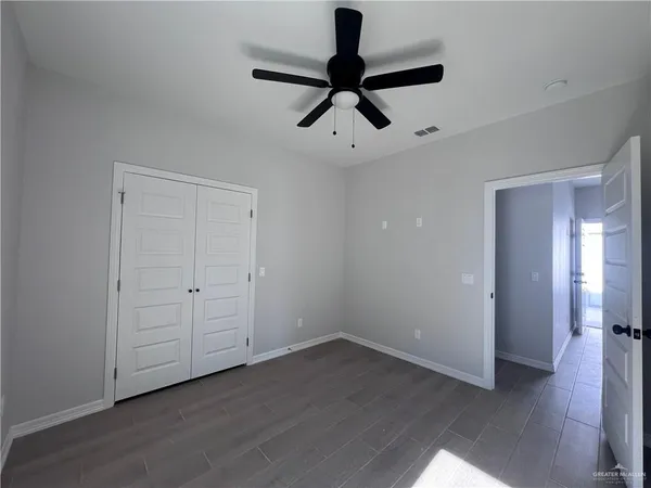 $1,075 | 2309 South Hilltop Avenue, Unit 2, Edinburg, TX 78542