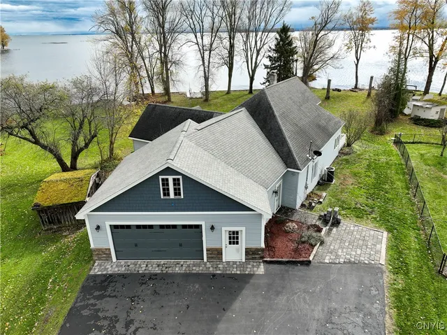 $699,900 | 28 Wedgeworth Drive, West Monroe, NY 13167