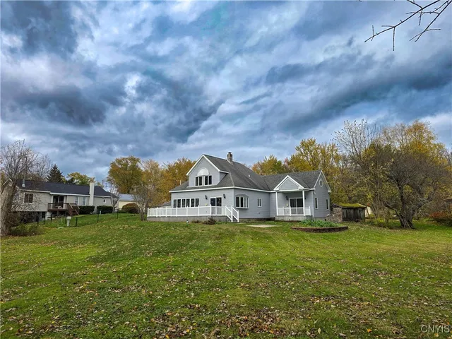 $699,900 | 28 Wedgeworth Drive, West Monroe, NY 13167