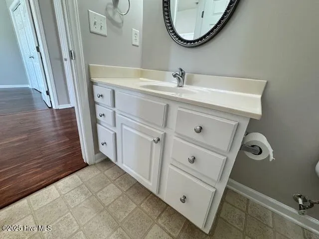 $1,500 | 150 Oak Towne Drive, Unit F2, Greenville, NC 27858