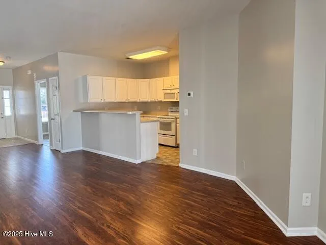 $1,500 | 150 Oak Towne Drive, Unit F2, Greenville, NC 27858