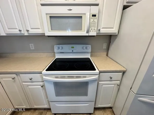 $1,500 | 150 Oak Towne Drive, Unit F2, Greenville, NC 27858