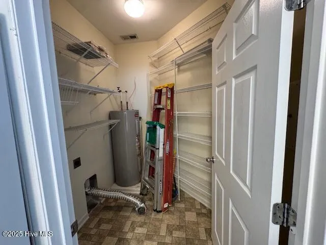 $1,500 | 150 Oak Towne Drive, Unit F2, Greenville, NC 27858