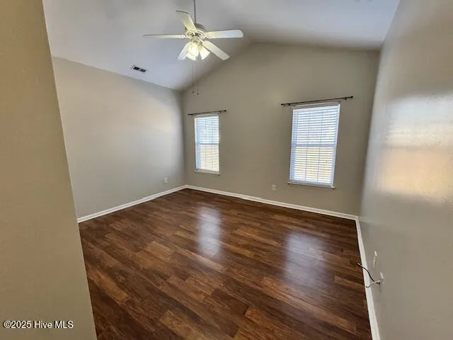 $1,500 | 150 Oak Towne Drive, Unit F2, Greenville, NC 27858