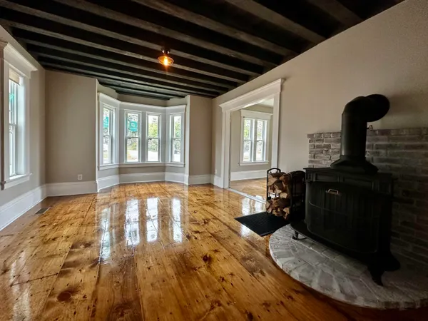 $285,000 | 112 South Street, Calais, ME 04619