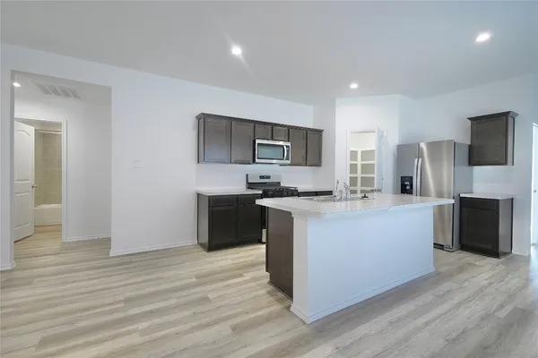 $2,050 | 16839 Sangiovese Drive, Houston, TX 77090