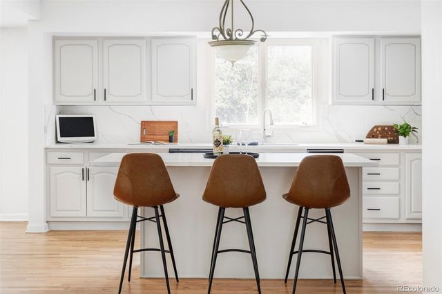 $2,180,000 | 2209 Green Oaks Lane, Greenwood Village, CO 80121