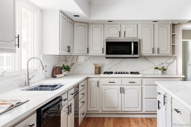 $2,180,000 | 2209 Green Oaks Lane, Greenwood Village, CO 80121