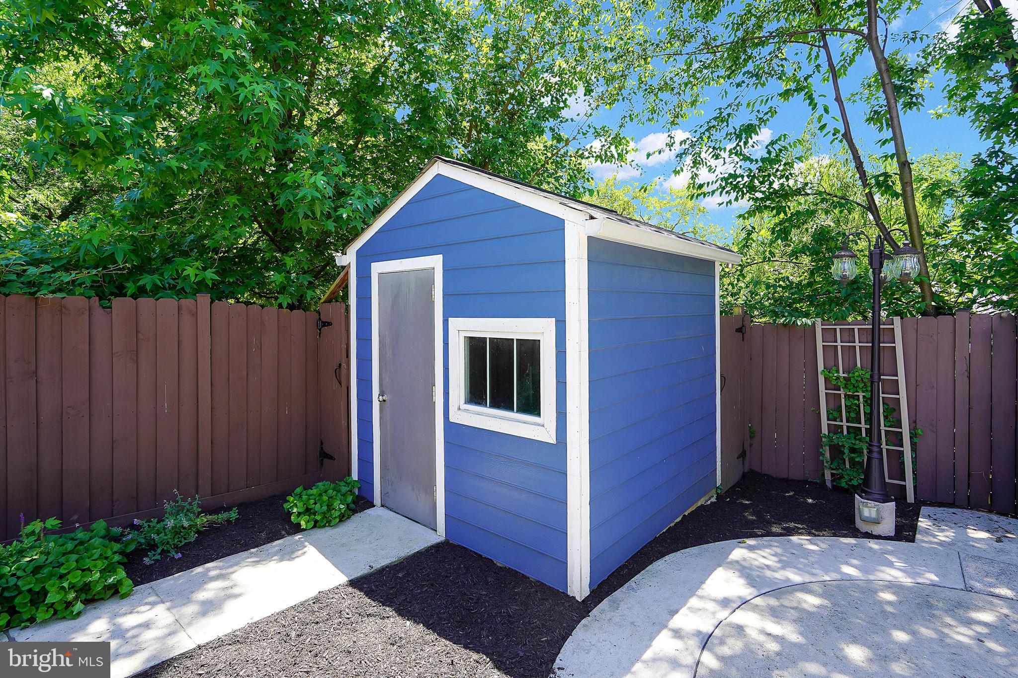 726 Boundary Avenue Silver Spring, MD 20910 - Photo 13 of 15