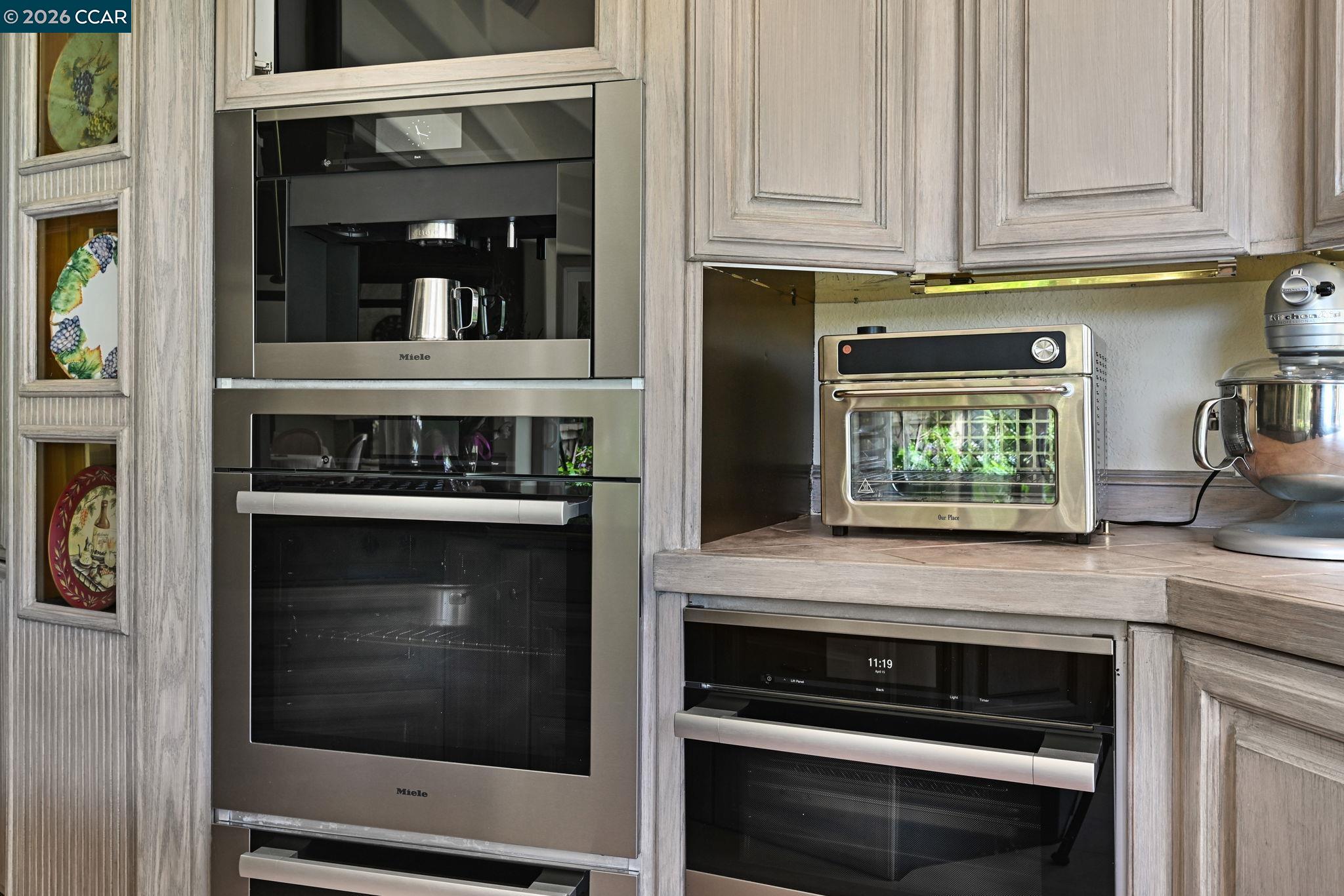 490 St Marys Road Lafayette, CA 94549 - Photo 22 of 61 a kitchen with appliances and cabinets