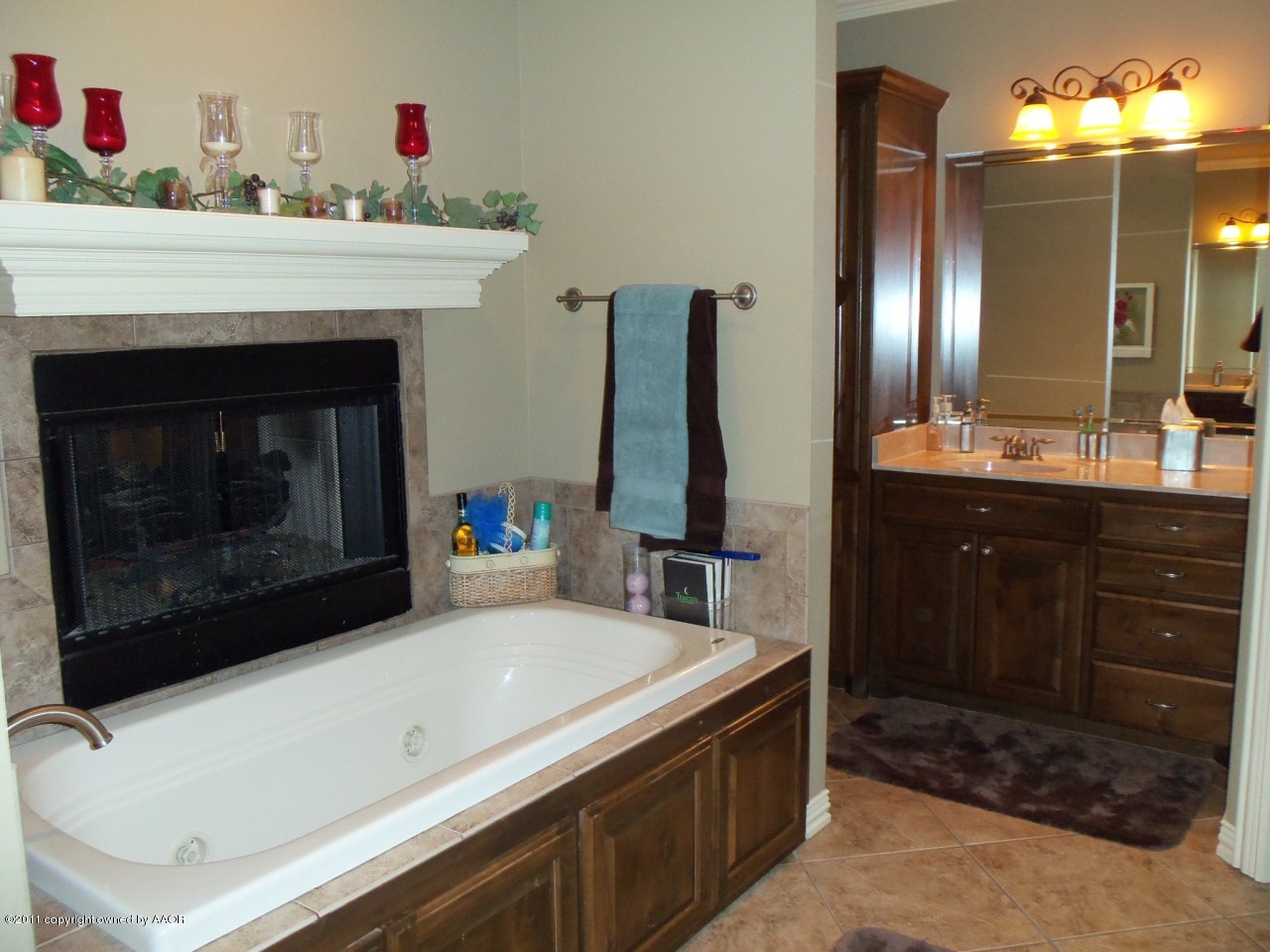 19501 Saddleback Road Amarillo, TX 79119 - Photo 16 of 31 Master Bath 1