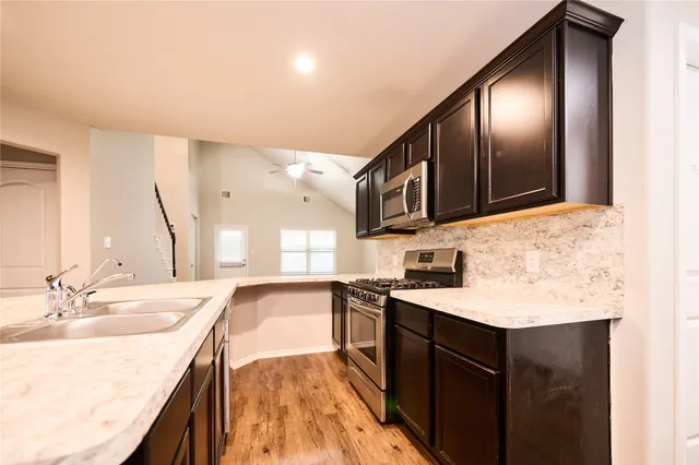 $2,700 | 13918 Nicolet Arbor Lane, Conroe, TX 77384