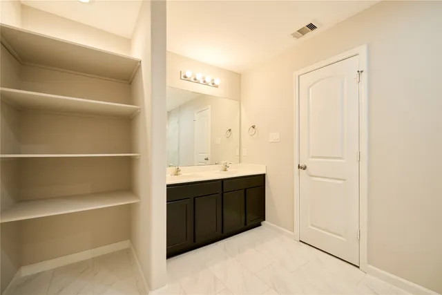 $2,700 | 13918 Nicolet Arbor Lane, Conroe, TX 77384