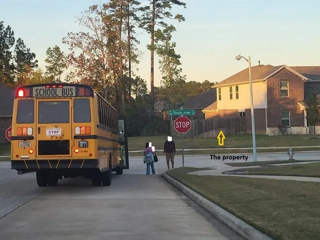 $2,700 | 13918 Nicolet Arbor Lane, Conroe, TX 77384